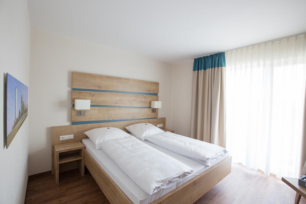 Sonnenhalde Landgasthof Bieg Neuler Zimmer foto